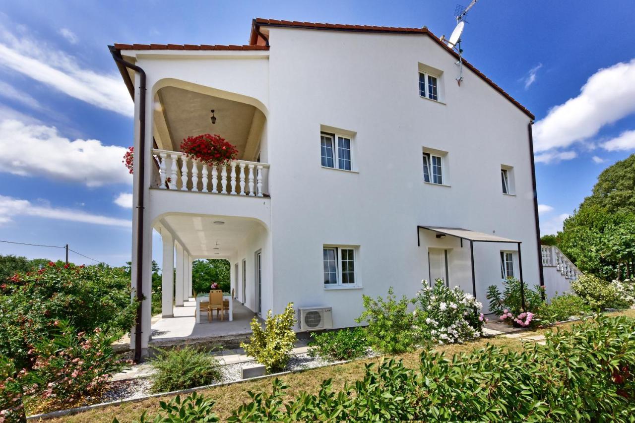 Apartman Melita Porec Luaran gambar