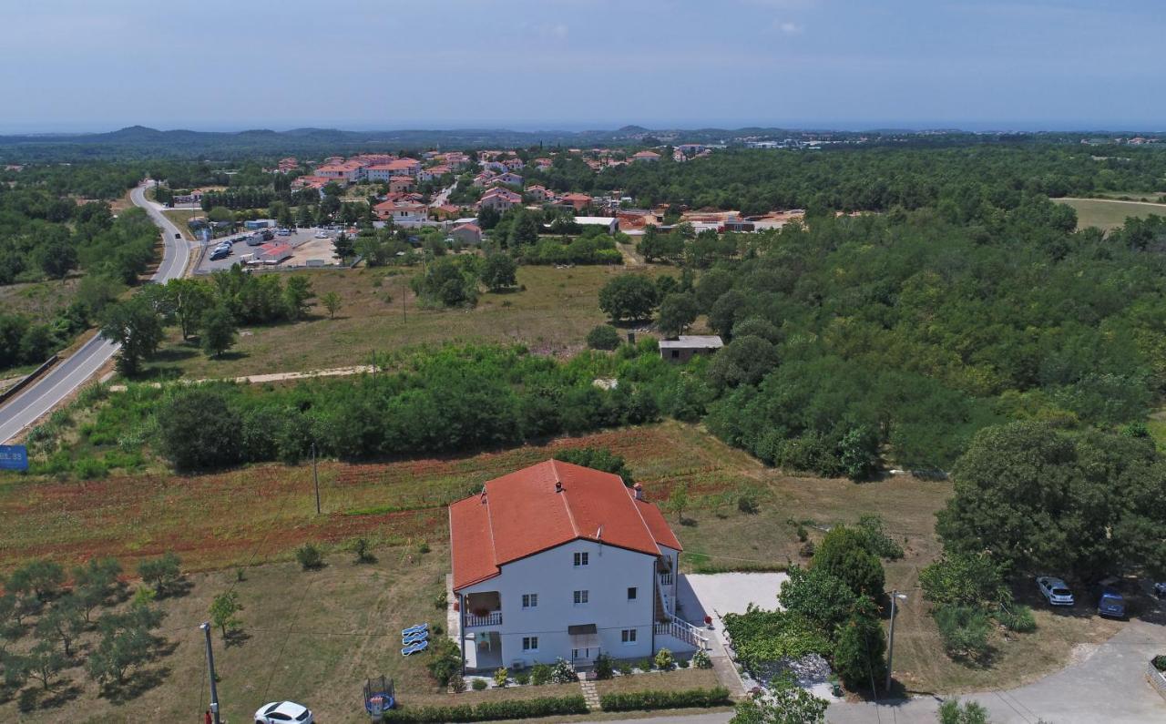 Apartman Melita Porec Luaran gambar